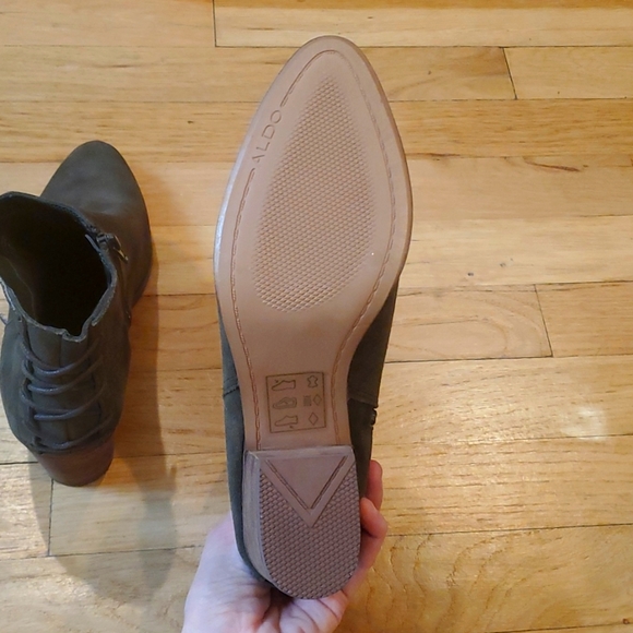 Aldo Green Suede Boots Booties - 7.5 - Picture 10 of 13